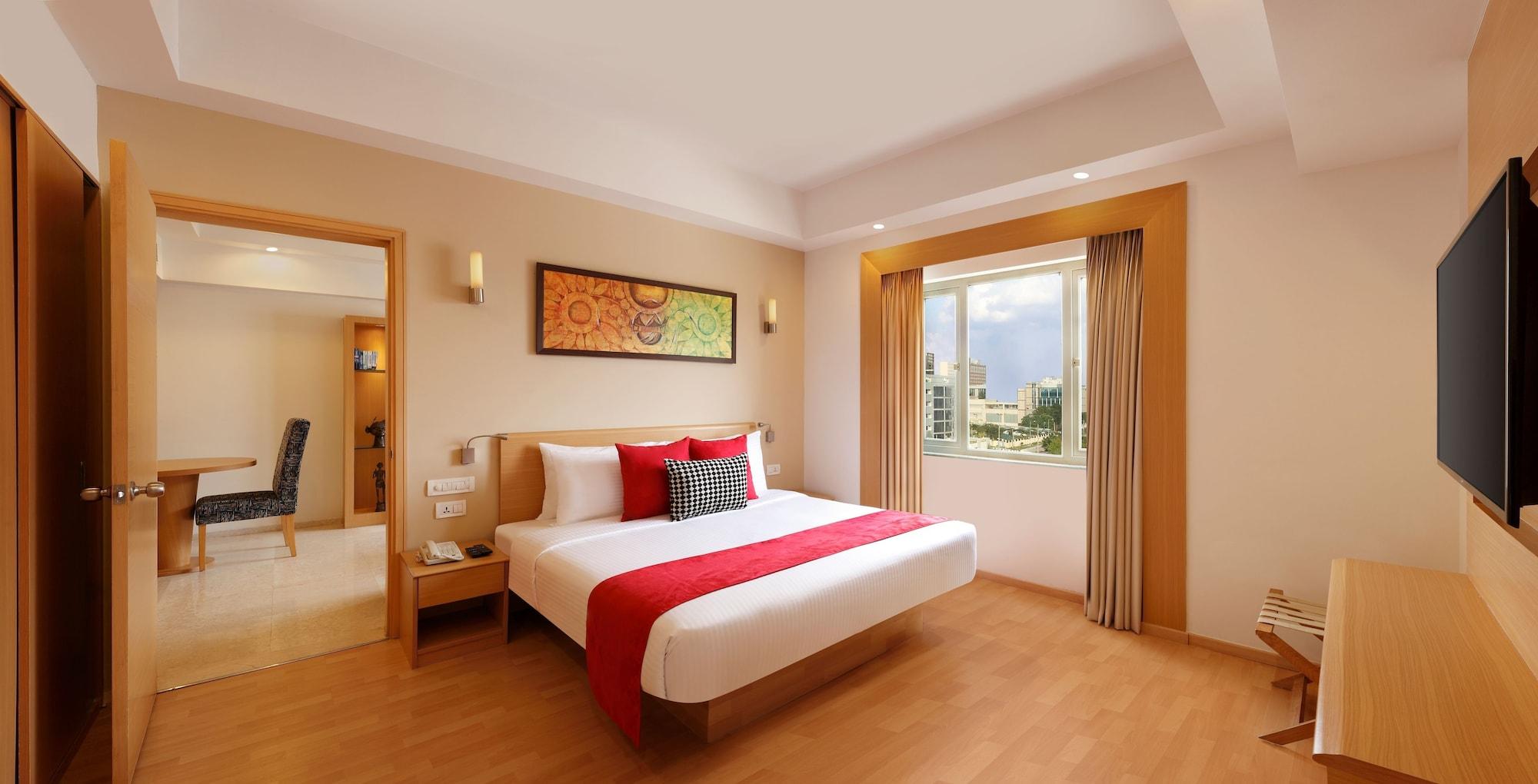Lemon Tree Hotel, Gachibowli, Hyderabad Ngoại thất bức ảnh
