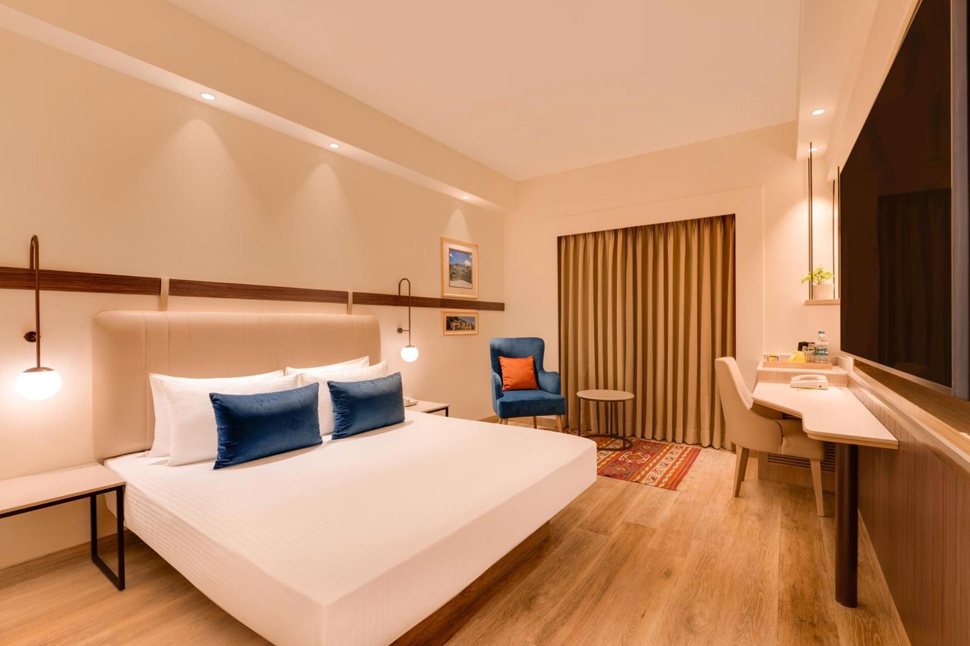Lemon Tree Hotel, Gachibowli, Hyderabad Ngoại thất bức ảnh
