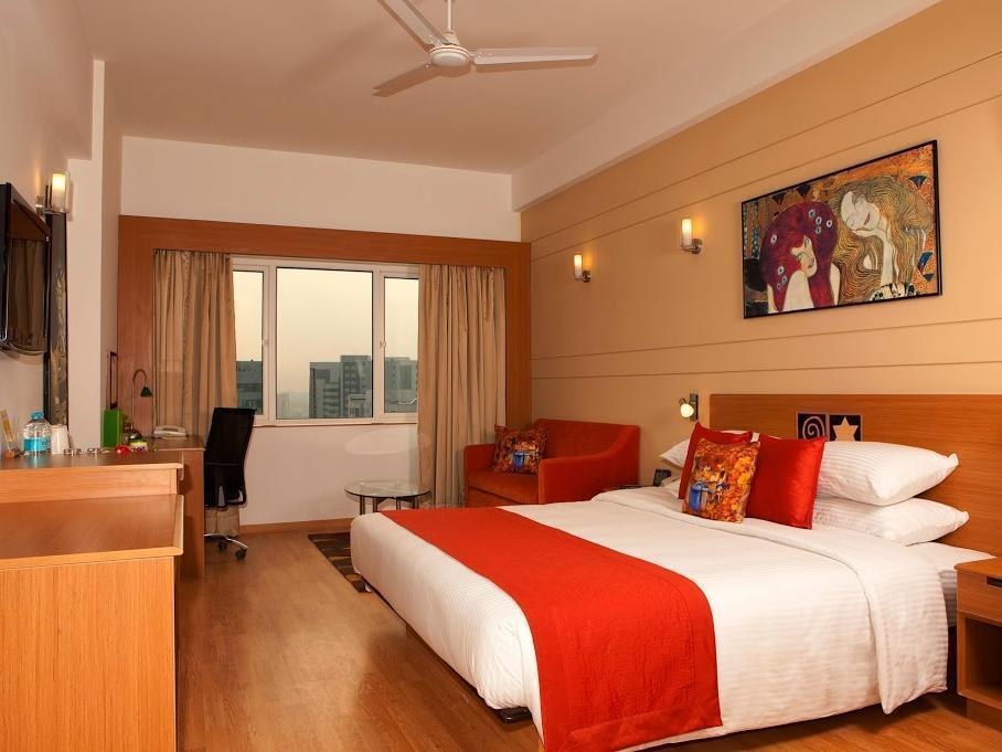 Lemon Tree Hotel, Gachibowli, Hyderabad Ngoại thất bức ảnh